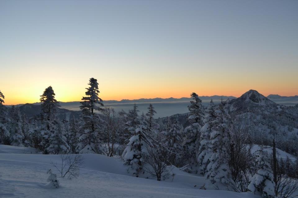Shiga Kogen Lodge Яманучи Екстериор снимка